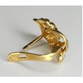 delicati cercei din aur cu diamante. OXO. designer Josef Koppmann. Marea Britanie